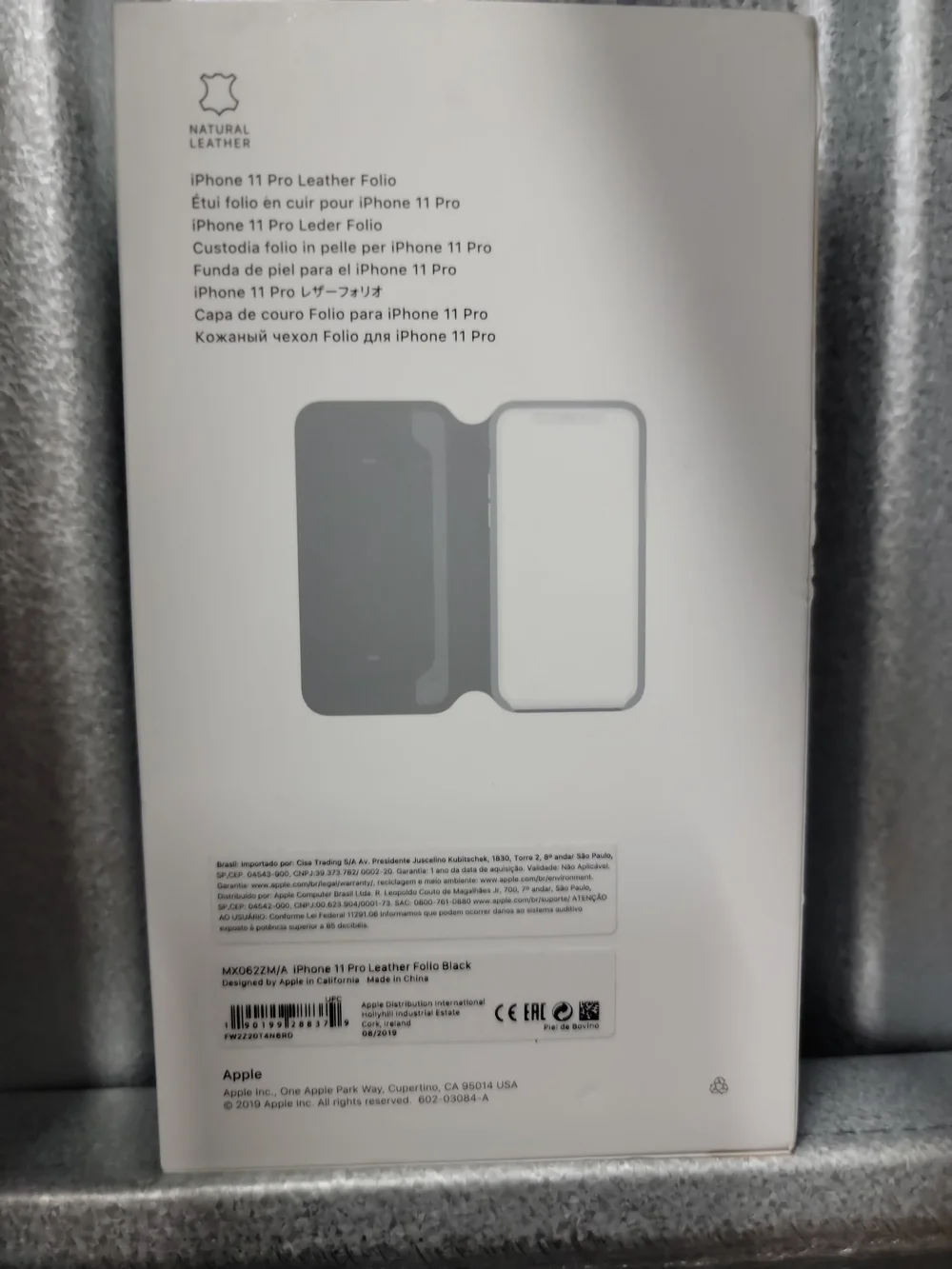 Apple Original  iPhone 11 Pro Leather Folio - Black